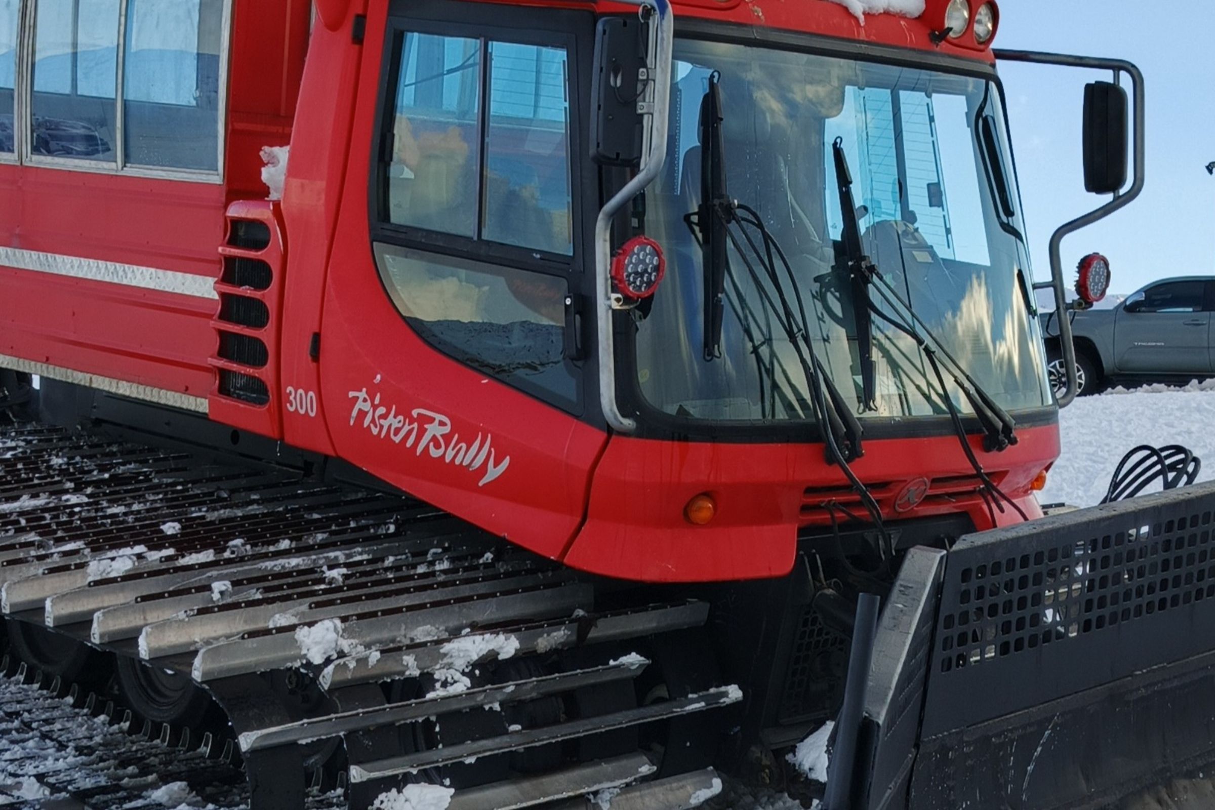SnowGroomer Rides